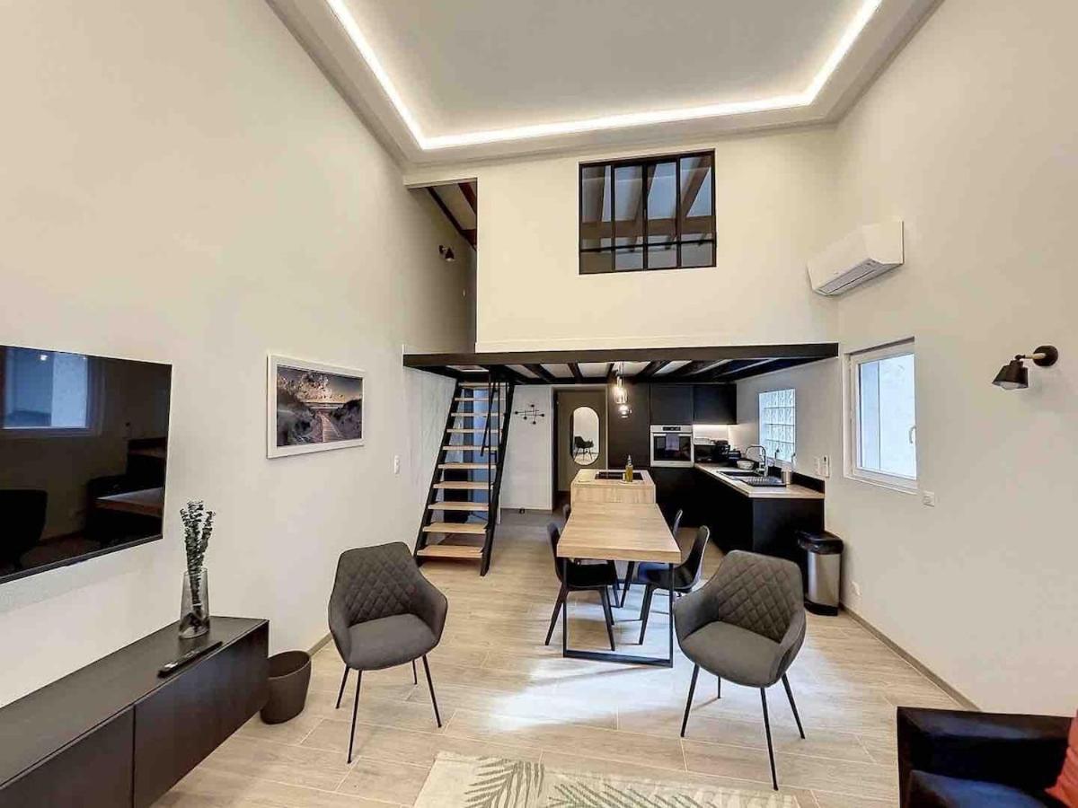 Brp Center,two Cannes