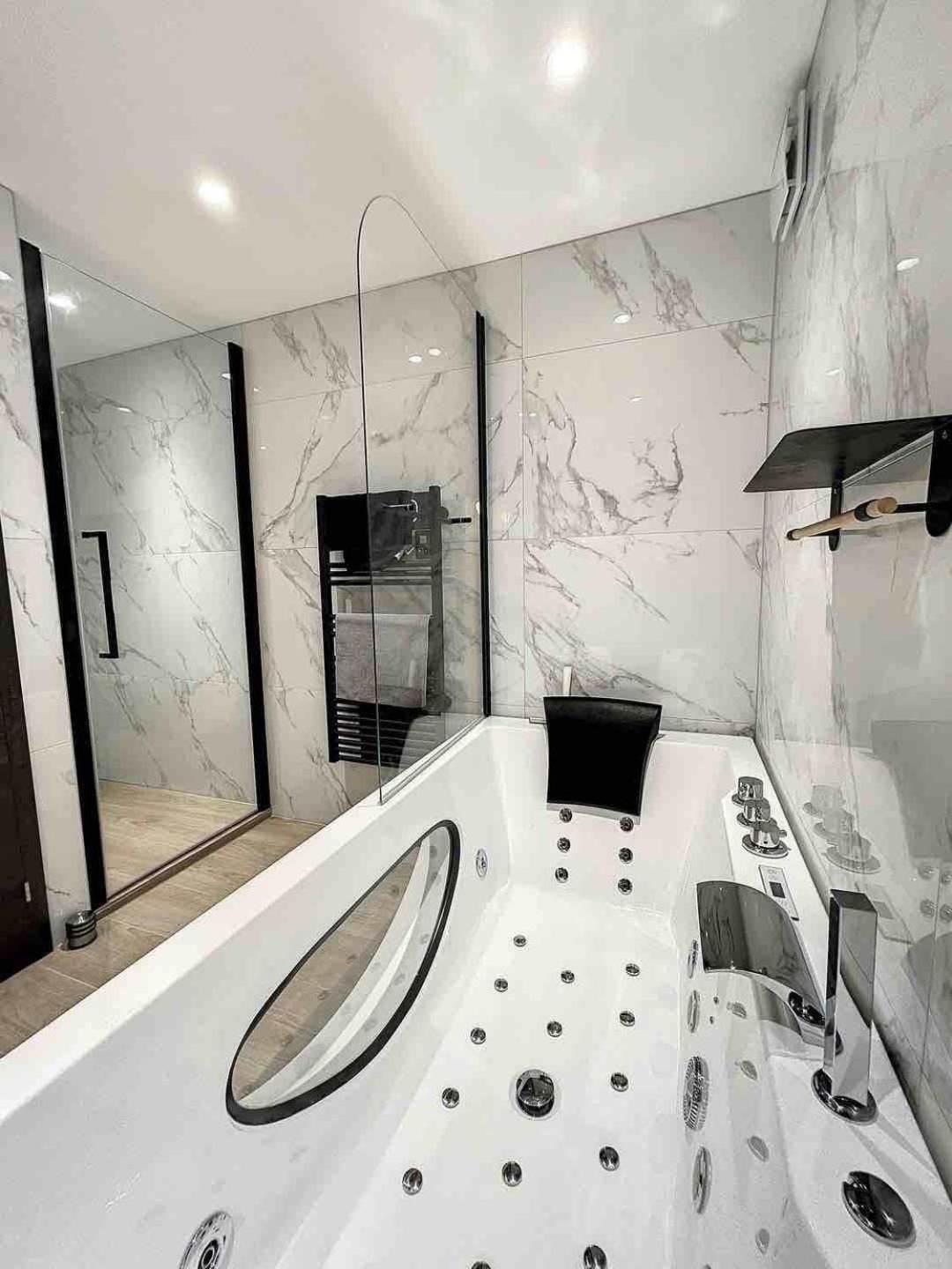 Brp Center,two Apartment Cannes